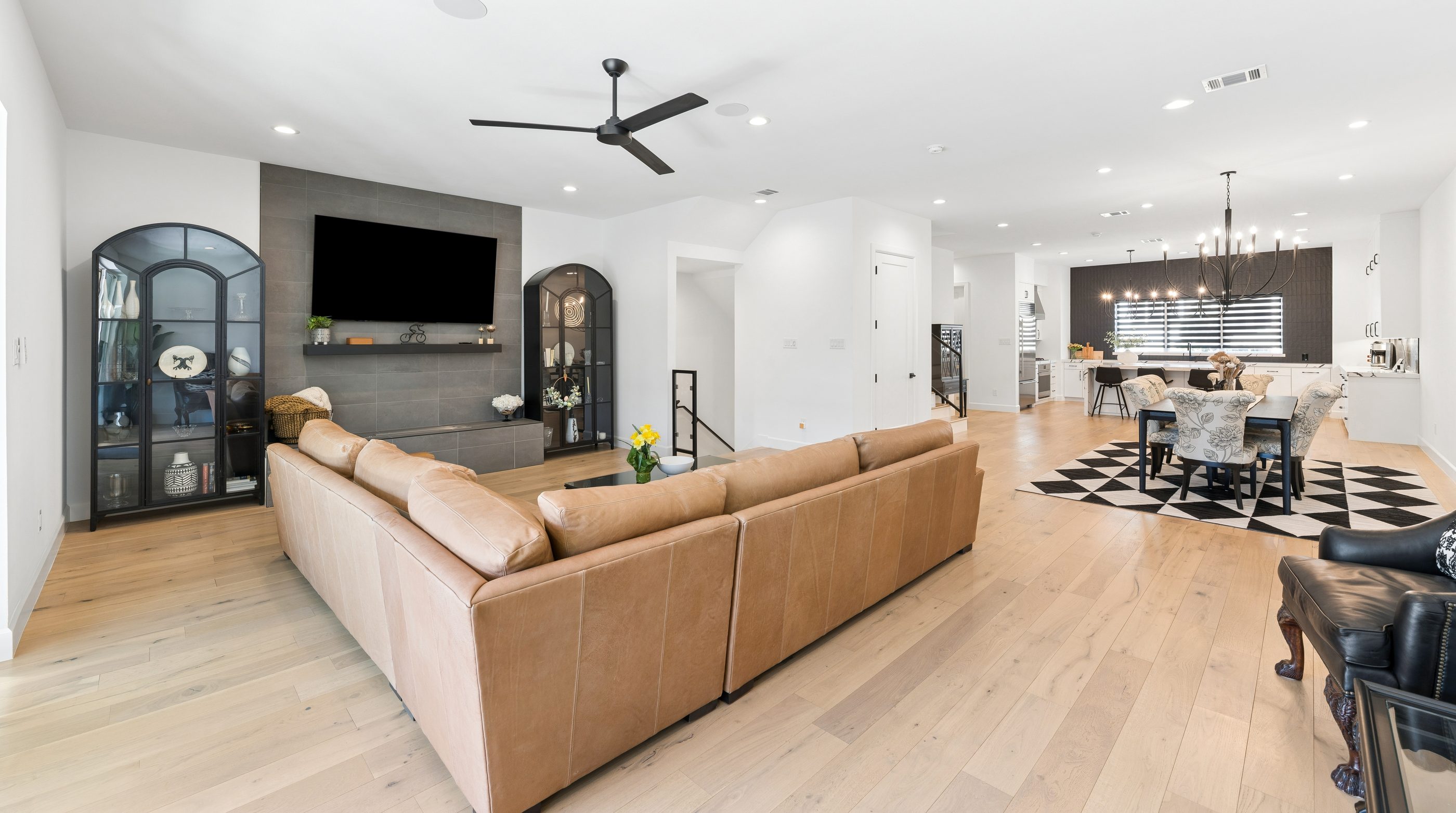 Open Plan — Living, Dining & Kitchen