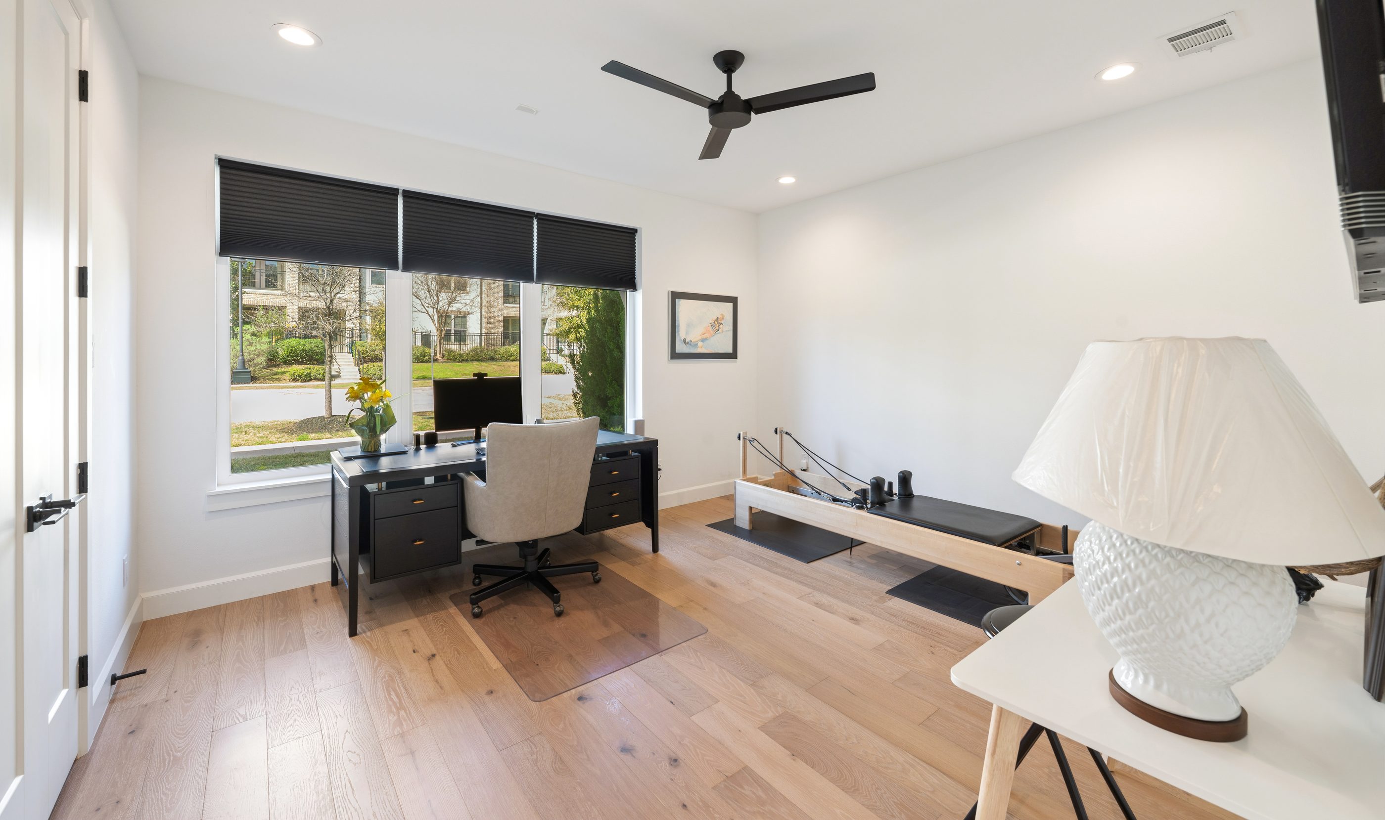 Flex Room — Office & Fitness