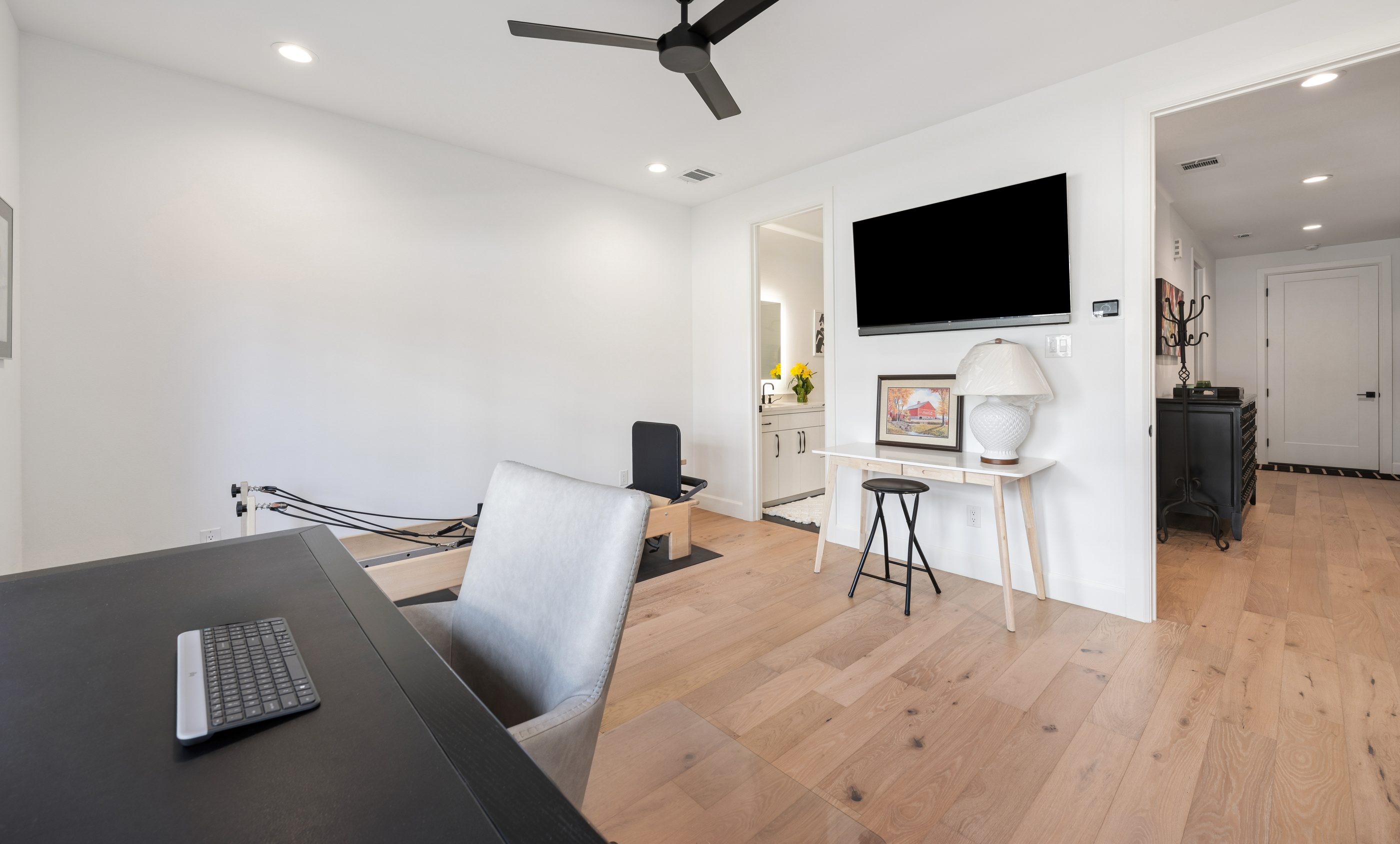 Flex Room — Alternate View